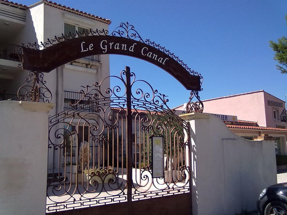 Le Grand Canal Martigues Luaran gambar